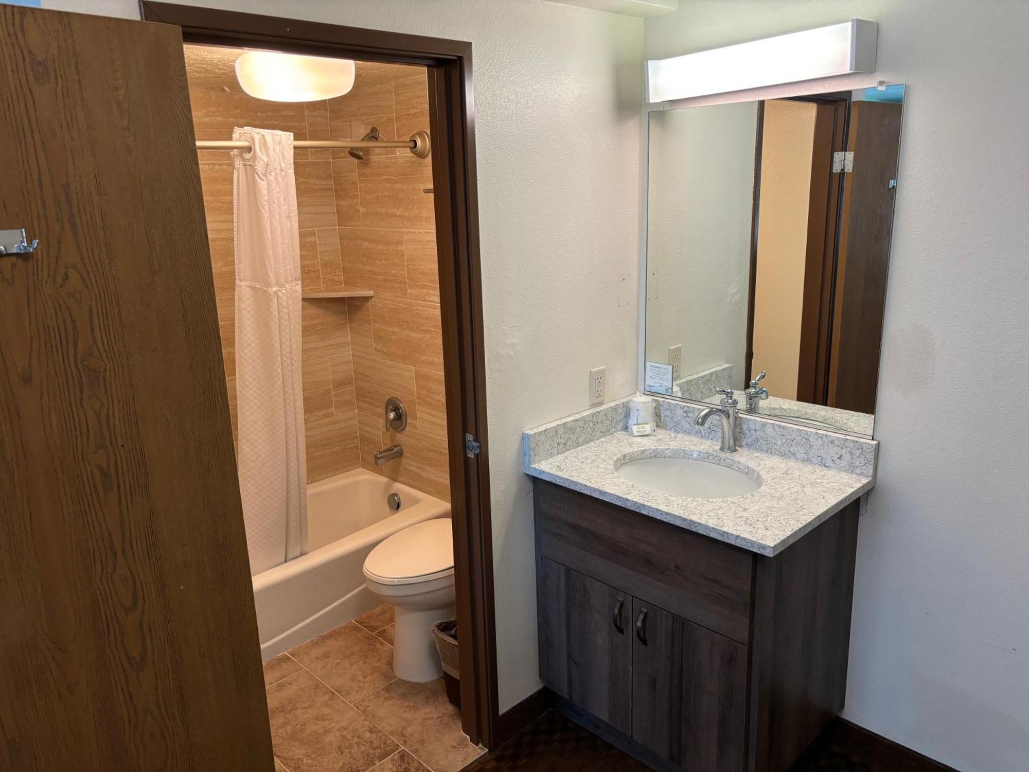 Super 8 By Wyndham Rexburg Ξενοδοχείο Εξωτερικό φωτογραφία