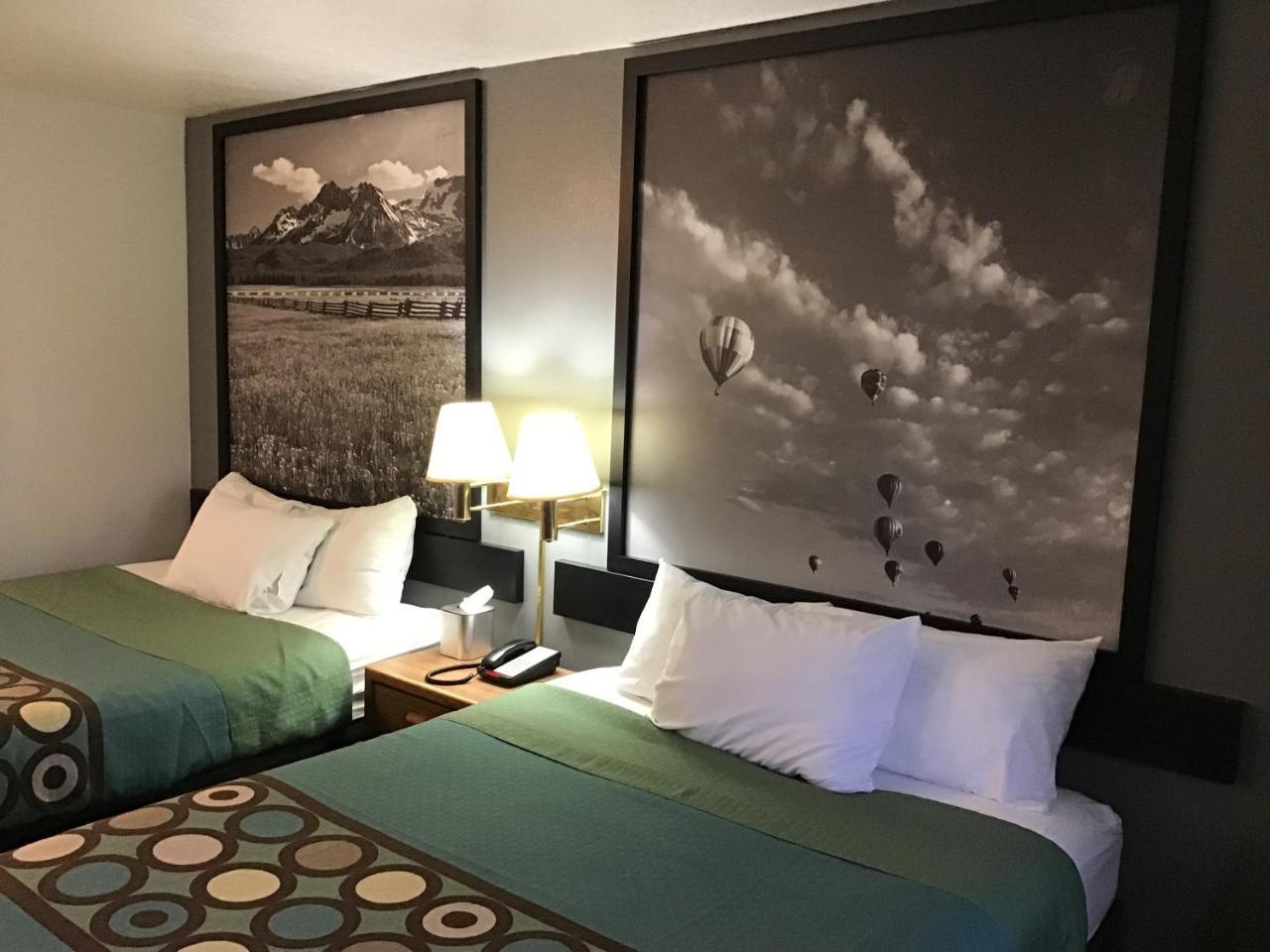 Super 8 By Wyndham Rexburg Ξενοδοχείο Εξωτερικό φωτογραφία